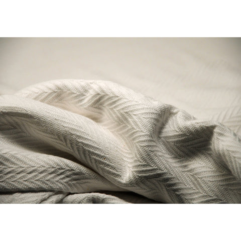 The Hotel Collection - BAIA - Luxury Herringbone Bedspread - Mother of Pearl