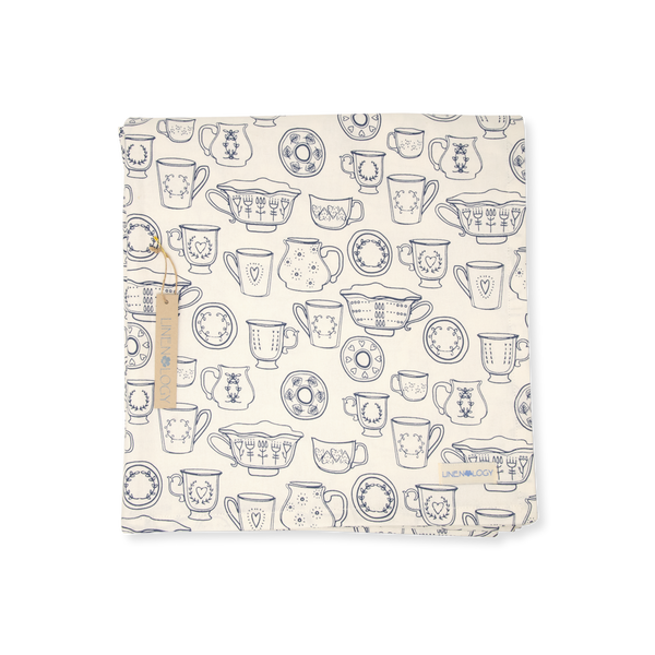 Table Cloth - Cup & Saucer - Cream